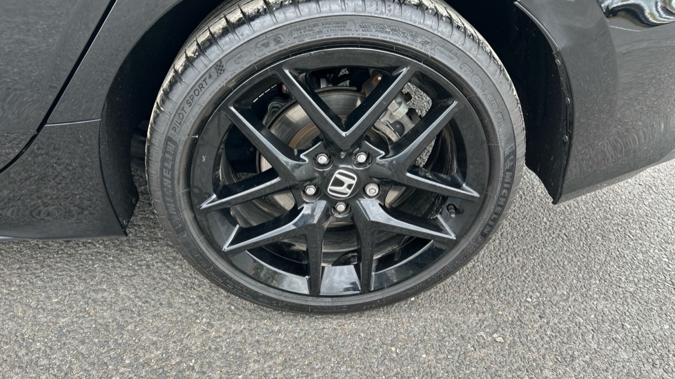Honda Civic 2.0 eHEV Sport 5dr CVT Hybrid Hatchback - Image 40