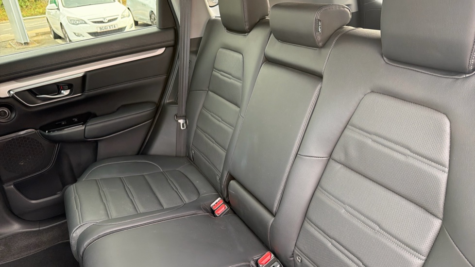Honda CR-V 2.0 i-MMD Hybrid EX 5dr eCVT Hybrid Estate - Image 8