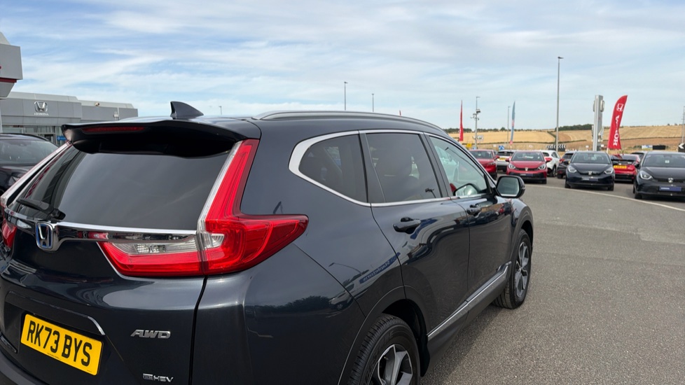 Honda CR-V 2.0 i-MMD Hybrid EX 5dr eCVT Hybrid Estate - Image 15