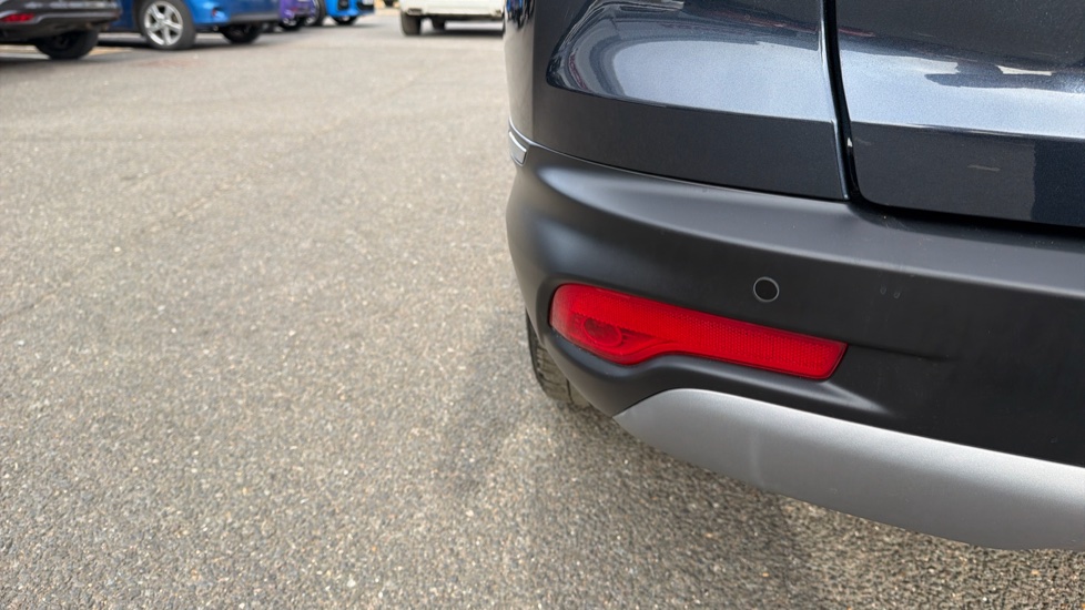 Honda CR-V 2.0 i-MMD Hybrid EX 5dr eCVT Hybrid Estate - Image 16