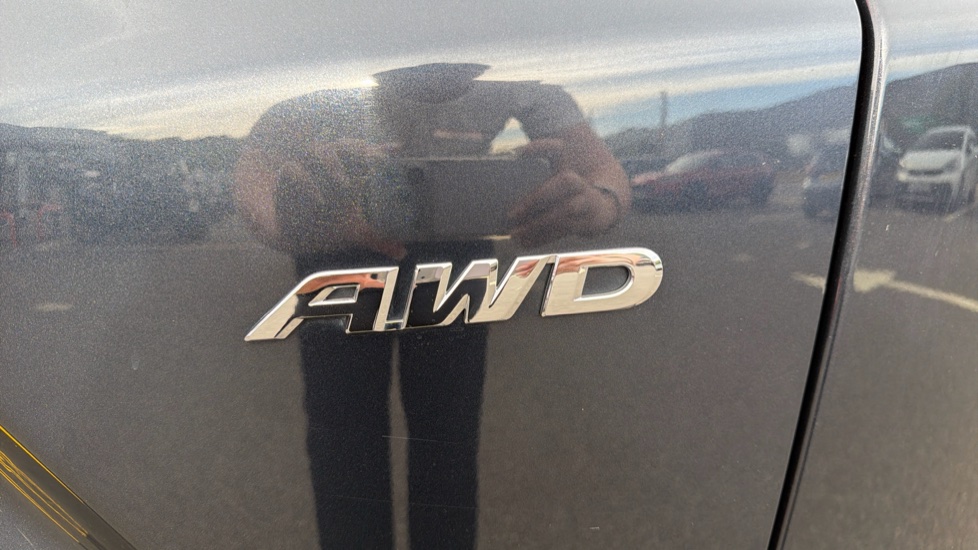 Honda CR-V 2.0 i-MMD Hybrid EX 5dr eCVT Hybrid Estate - Image 19