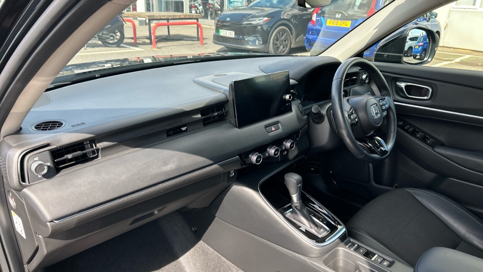 Honda HR-V 1.5 eHEV Advance 5dr CVT Hybrid Hatchback - Image 2