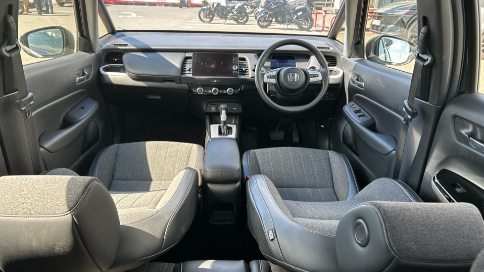 Honda Jazz 1.5 i-MMD Hybrid SR 5dr eCVT Hybrid Hatchback - Image 4
