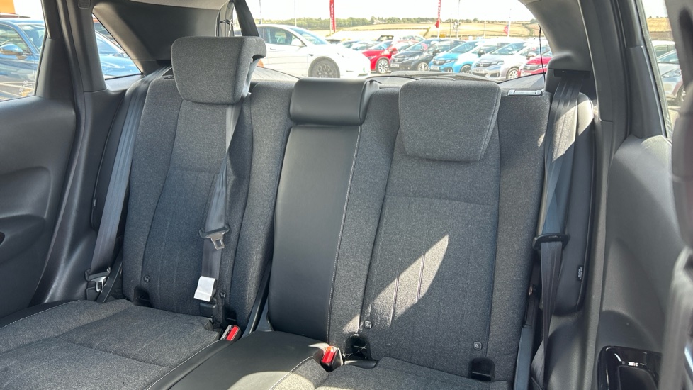 Honda Jazz 1.5 i-MMD Hybrid SR 5dr eCVT Hybrid Hatchback - Image 8