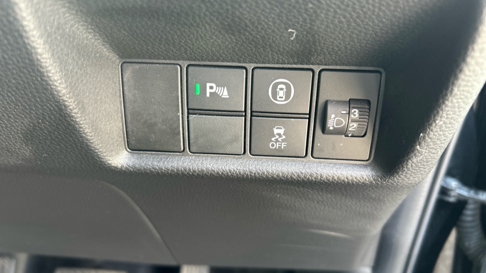 Honda Jazz 1.5 i-MMD Hybrid SR 5dr eCVT Hybrid Hatchback - Image 30