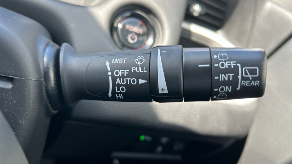 Honda Jazz 1.5 i-MMD Hybrid SR 5dr eCVT Hybrid Hatchback - Image 33