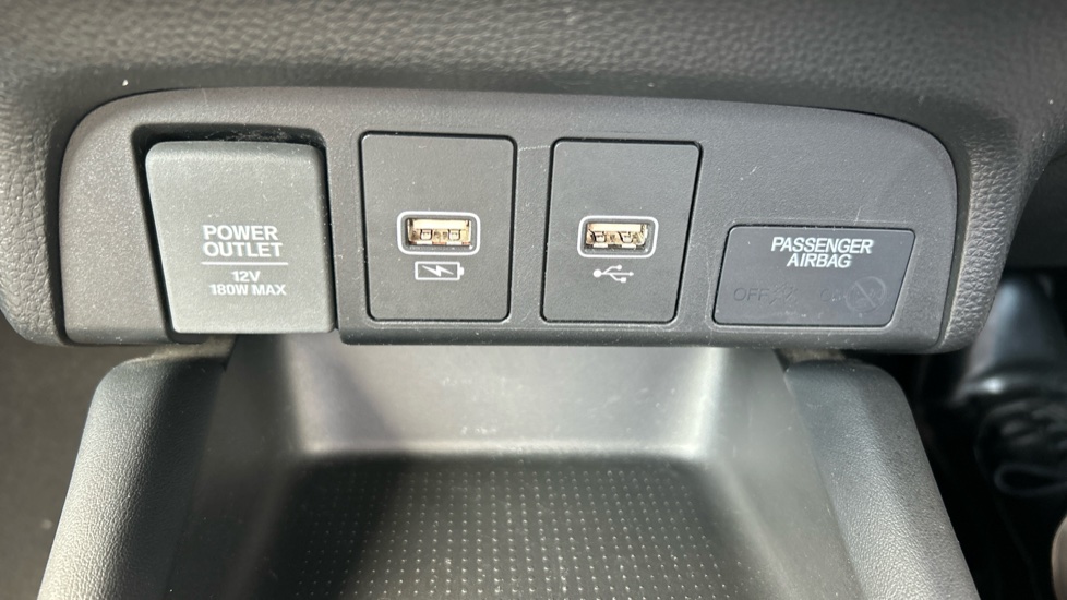 Honda Jazz 1.5 i-MMD Hybrid SR 5dr eCVT Hybrid Hatchback - Image 41