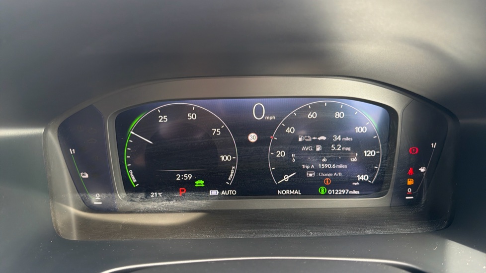 Honda CR-V 2.0 ePHEV Advance Tech 5dr eCVT Estate - Image 11