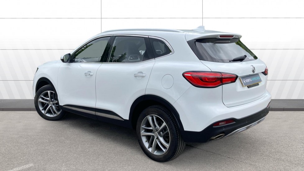 MG HS 1.5 T-GDI Exclusive 5dr Petrol Hatchback - Image 2