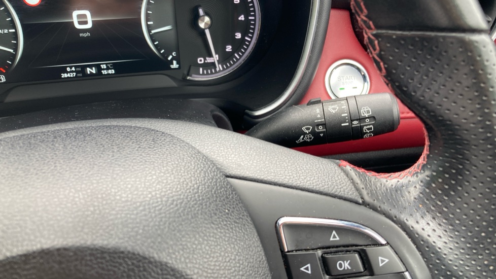 MG HS 1.5 T-GDI Exclusive 5dr Petrol Hatchback - Image 34