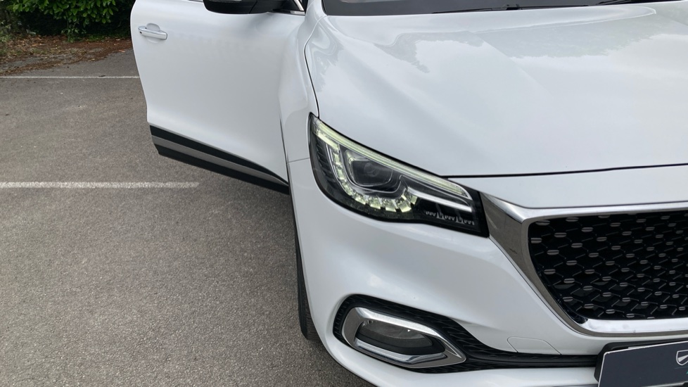 MG HS 1.5 T-GDI Exclusive 5dr Petrol Hatchback - Image 51