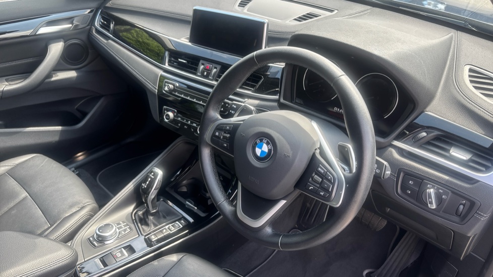 BMW X1 xDrive 20i [178] xLine 5dr Step Auto Petrol Estate - Image 11