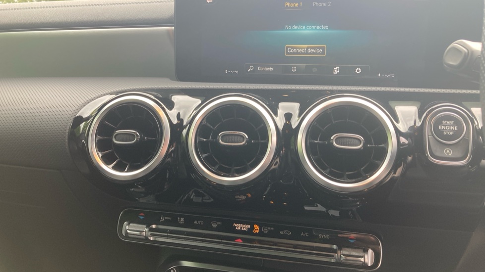 Mercedes-AMG CLA 35 4Matic 4dr Tip Auto Petrol Saloon - Image 38