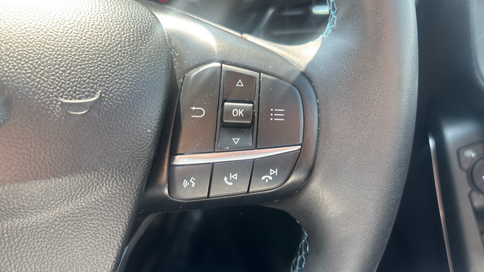 Ford Fiesta 1.0 EcoBoost Active X 5dr Petrol Hatchback - Image 23