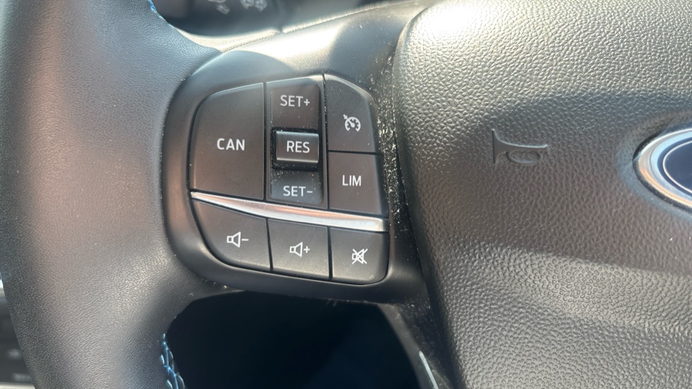 Ford Fiesta 1.0 EcoBoost Active X 5dr Petrol Hatchback - Image 24