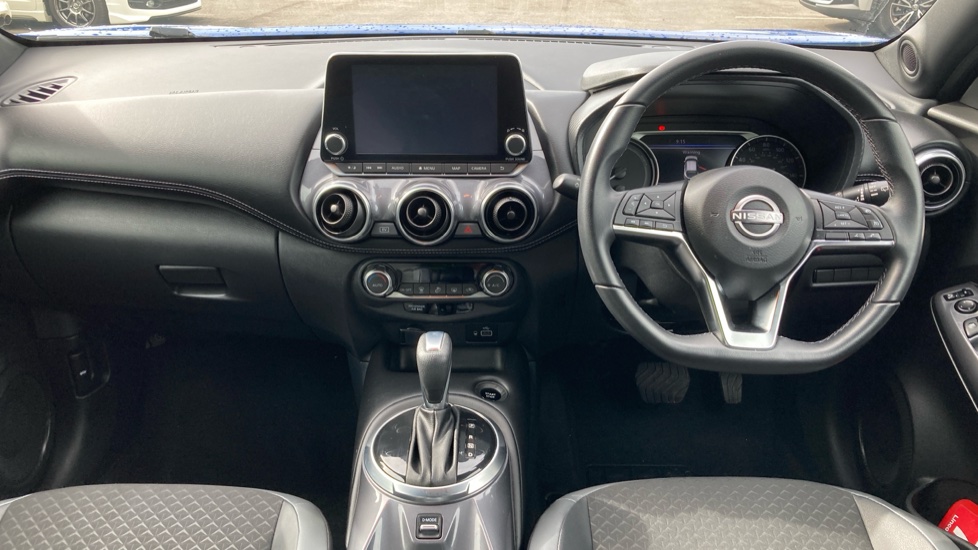 Nissan Juke 1.6 Hybrid N-Connecta 5dr Auto Hybrid Hatchback - Image 10