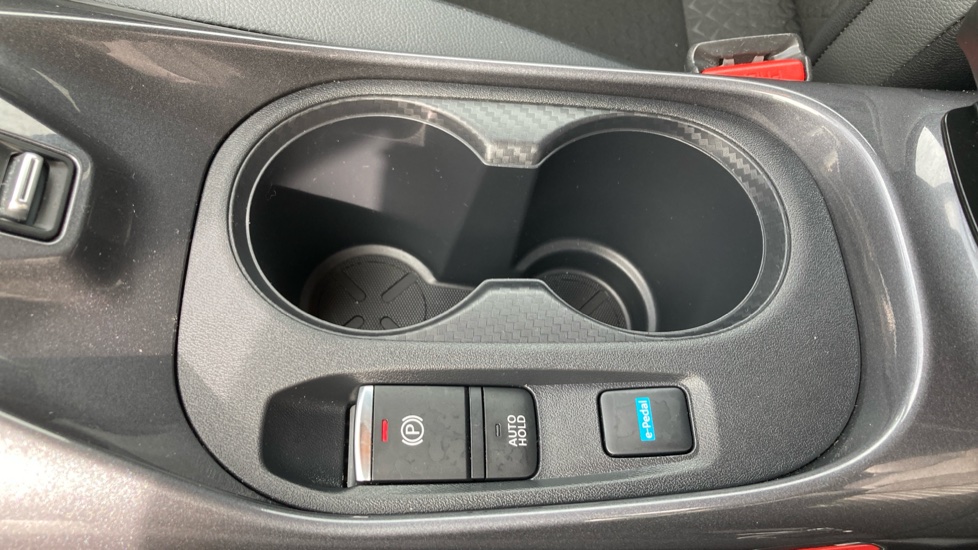 Nissan Juke 1.6 Hybrid N-Connecta 5dr Auto Hybrid Hatchback - Image 24