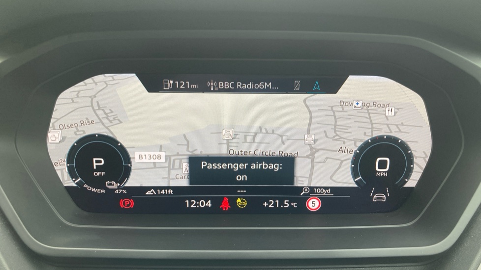 Audi Q4 e-tron 150kW 40 82kWh Sport 5dr Auto Electric Estate - Image 18