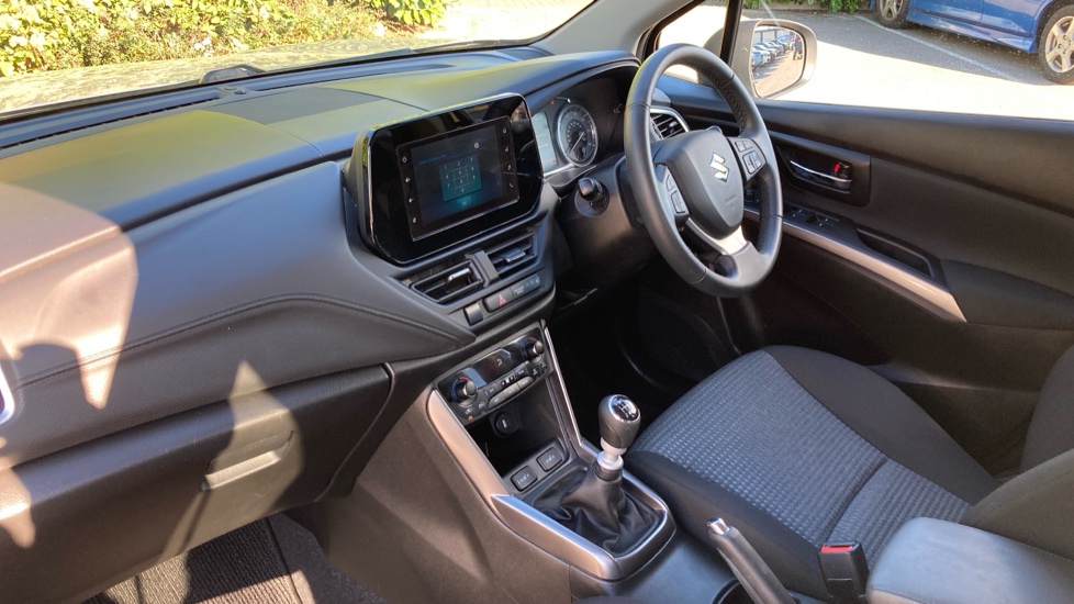 Suzuki S-Cross 1.4 Boosterjet 48V Hybrid Motion 5dr Petrol Hatchback - Image 9