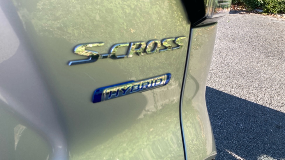 Suzuki S-Cross 1.4 Boosterjet 48V Hybrid Motion 5dr Petrol Hatchback - Image 29