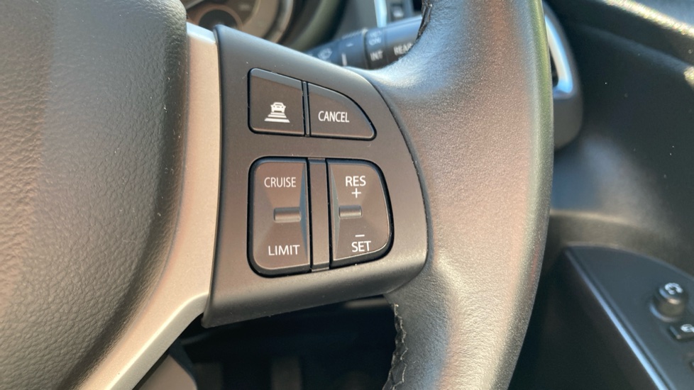 Suzuki S-Cross 1.4 Boosterjet 48V Hybrid Motion 5dr Petrol Hatchback - Image 33