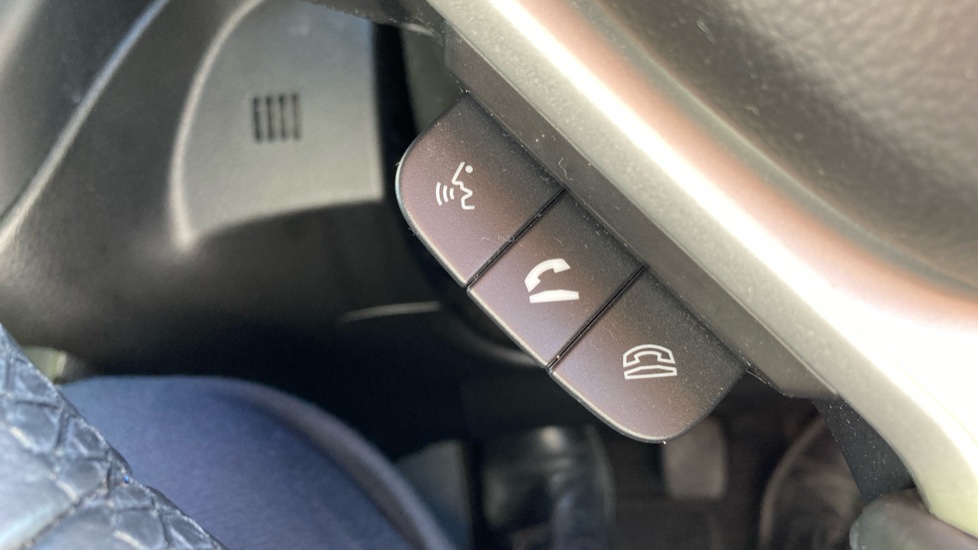 Suzuki S-Cross 1.4 Boosterjet 48V Hybrid Motion 5dr Petrol Hatchback - Image 49