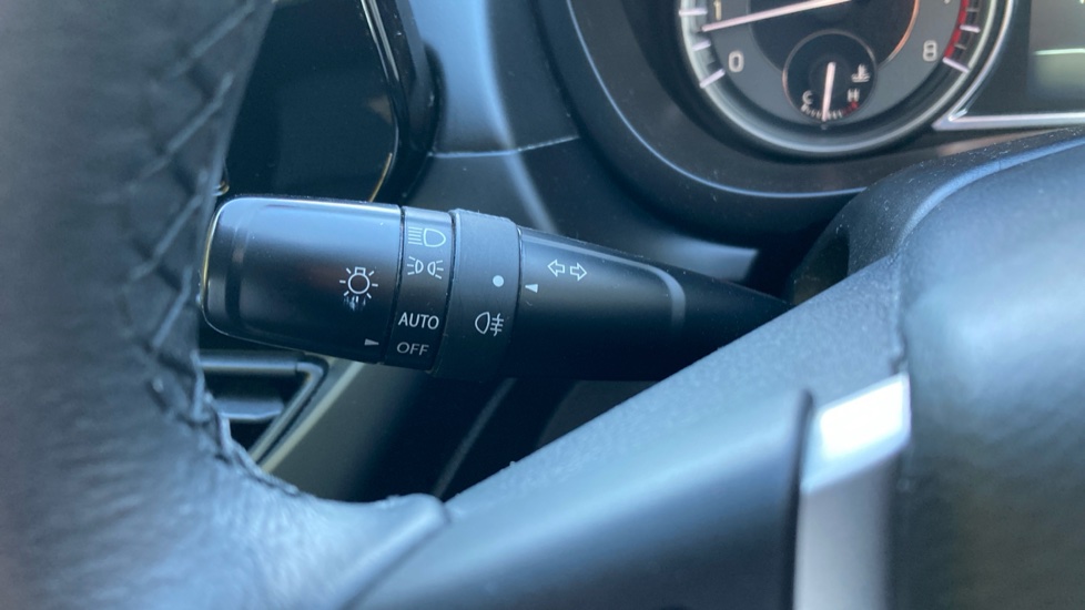 Suzuki S-Cross 1.4 Boosterjet 48V Hybrid Motion 5dr Petrol Hatchback - Image 54