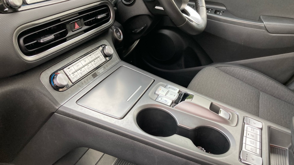 Hyundai KONA 150kW Premium 64kWh 5dr Auto Electric Hatchback - Image 13