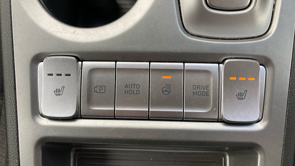 Hyundai KONA 150kW Premium 64kWh 5dr Auto Electric Hatchback - Image 32