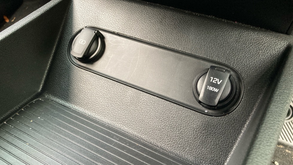 Hyundai KONA 150kW Premium 64kWh 5dr Auto Electric Hatchback - Image 46