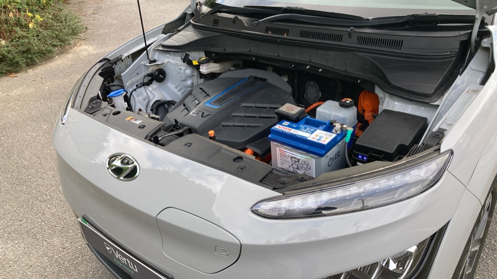 Hyundai KONA 150kW Premium 64kWh 5dr Auto Electric Hatchback - Image 48