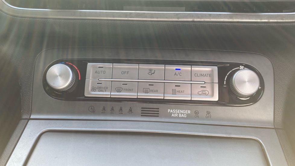 Hyundai KONA 150kW Premium 64kWh 5dr Auto Electric Hatchback - Image 28