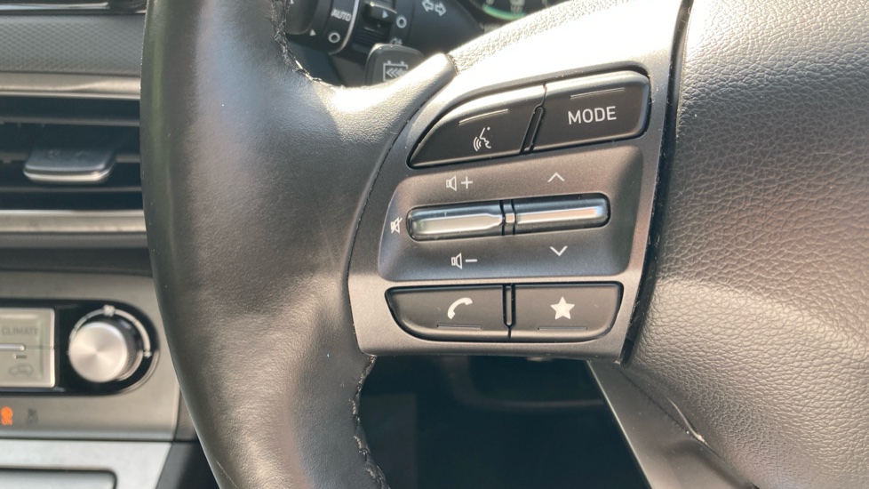 Hyundai KONA 150kW Premium 64kWh 5dr Auto Electric Hatchback - Image 36