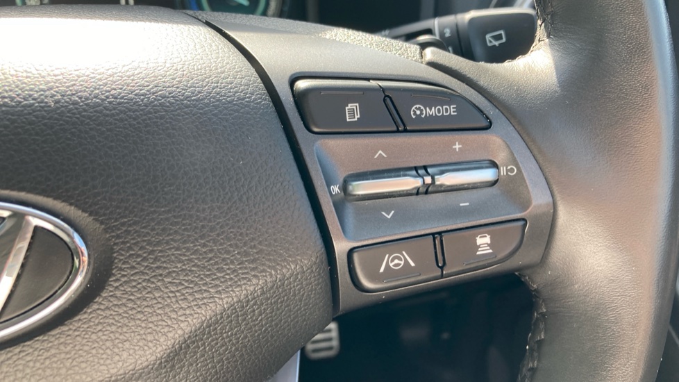 Hyundai KONA 150kW Premium 64kWh 5dr Auto Electric Hatchback - Image 37