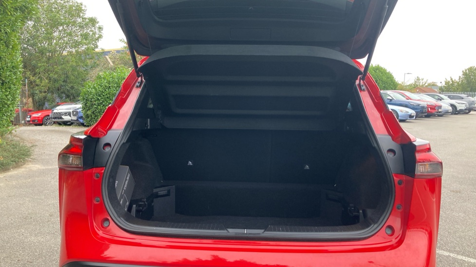 Nissan Qashqai 1.3 DiG-T MH 158 N-Connecta 5dr Xtronic Petrol Hatchback - Image 4