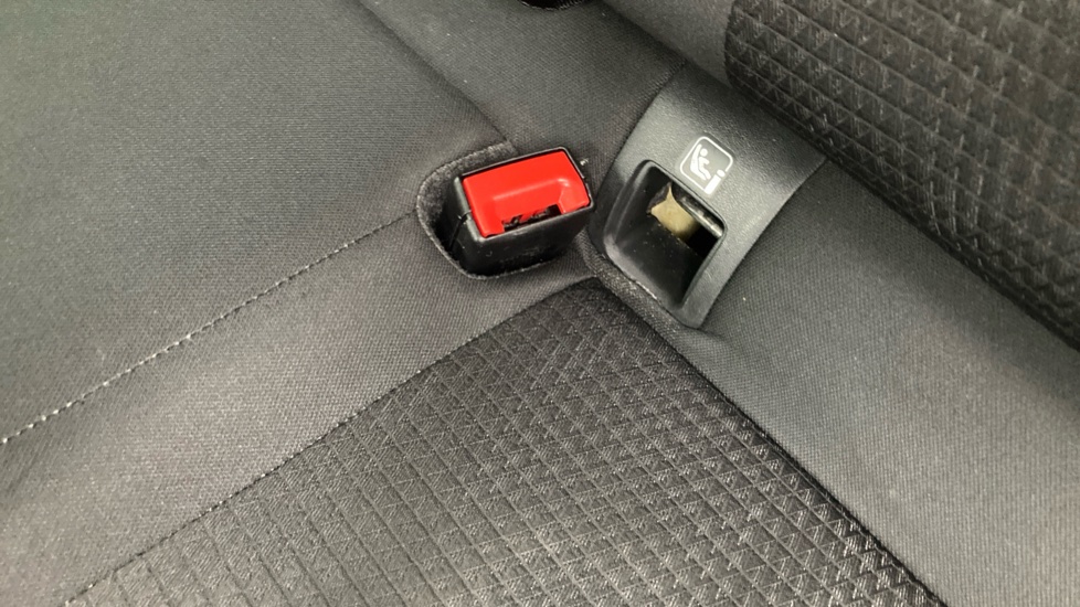 Nissan Qashqai 1.3 DiG-T MH 158 N-Connecta 5dr Xtronic Petrol Hatchback - Image 17