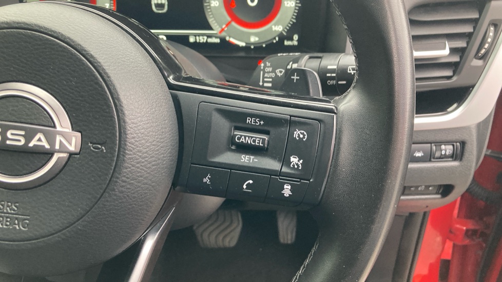 Nissan Qashqai 1.3 DiG-T MH 158 N-Connecta 5dr Xtronic Petrol Hatchback - Image 30