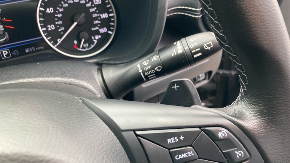 Nissan Juke 1.0 DiG-T 114 N-Connecta 5dr DCT Petrol Hatchback - Image 29