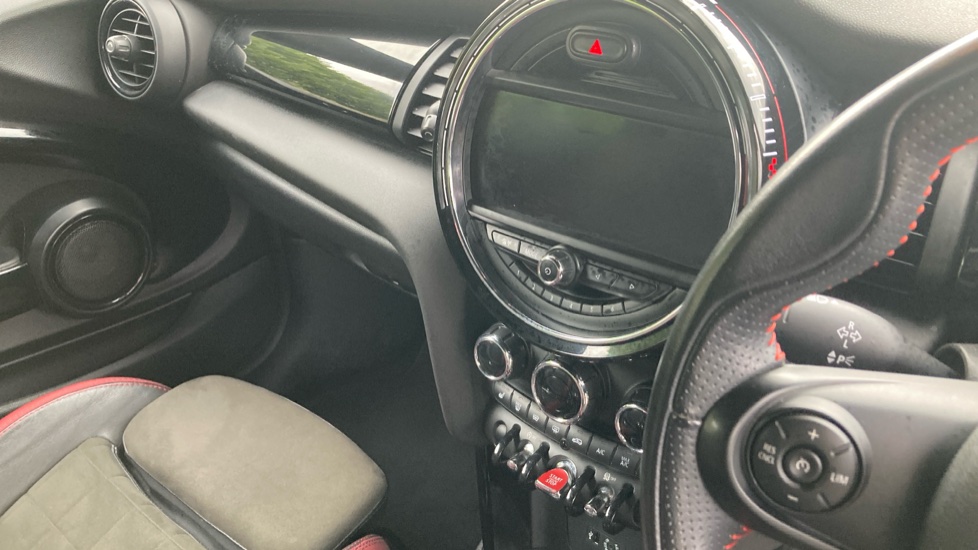 MINI Convertible 2.0 John Cooper Works 2dr Petrol Convertible - Image 14