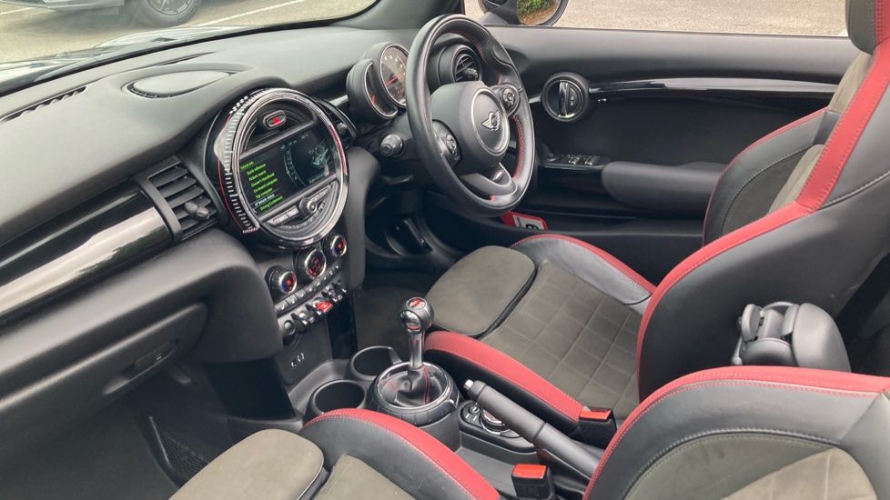 MINI Convertible 2.0 John Cooper Works 2dr Petrol Convertible - Image 40