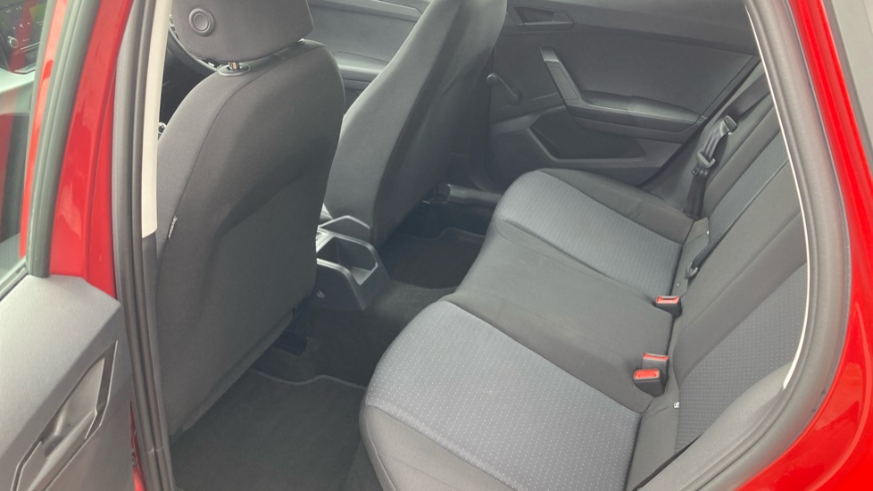 SEAT Ibiza 1.0 MPI SE 5dr Petrol Hatchback - Image 16