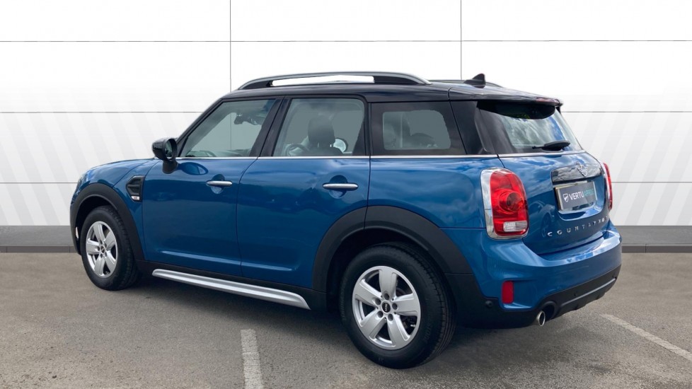 MINI Countryman 1.5 Cooper Classic 5dr Auto Petrol Hatchback - Image 2