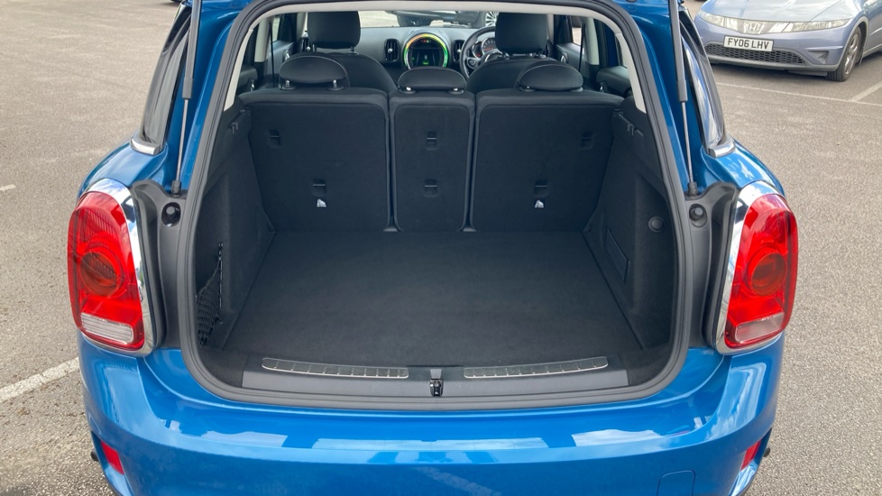 MINI Countryman 1.5 Cooper Classic 5dr Auto Petrol Hatchback - Image 4