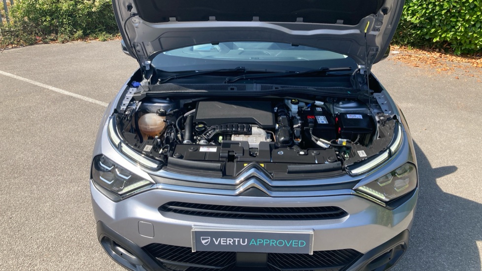 Citroen C4 1.2 PureTech [130] Plus 5dr Petrol Hatchback - Image 8