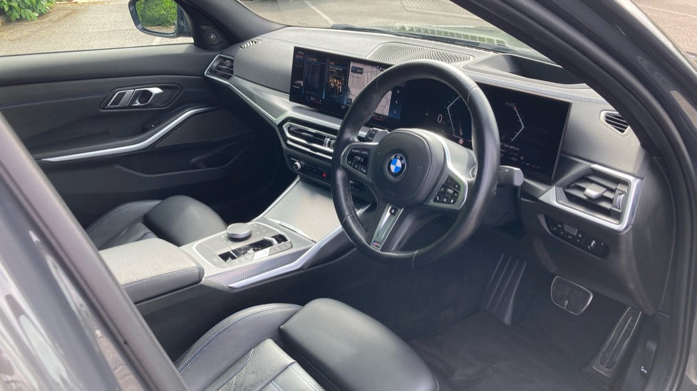 BMW 3 Series 320i M Sport 4dr Step Auto Petrol Saloon - Image 11