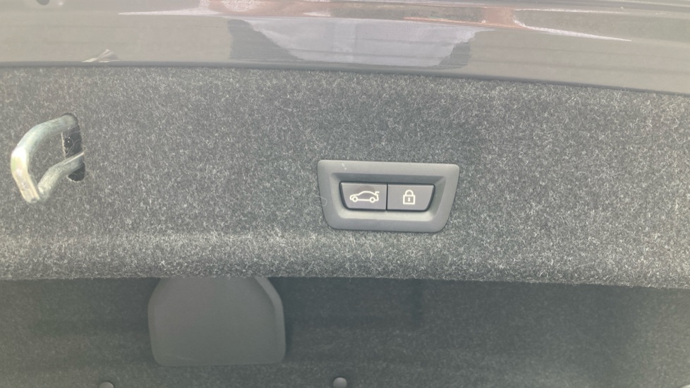 BMW 3 Series 320i M Sport 4dr Step Auto Petrol Saloon - Image 56