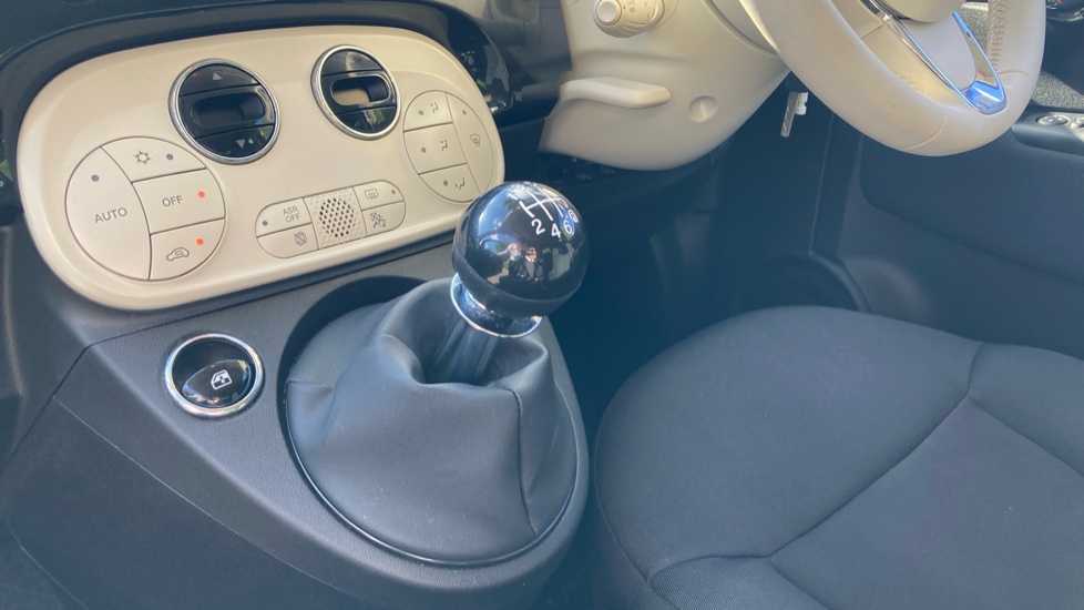 Fiat 500 1.0 Mild Hybrid 2dr Petrol Convertible - Image 13