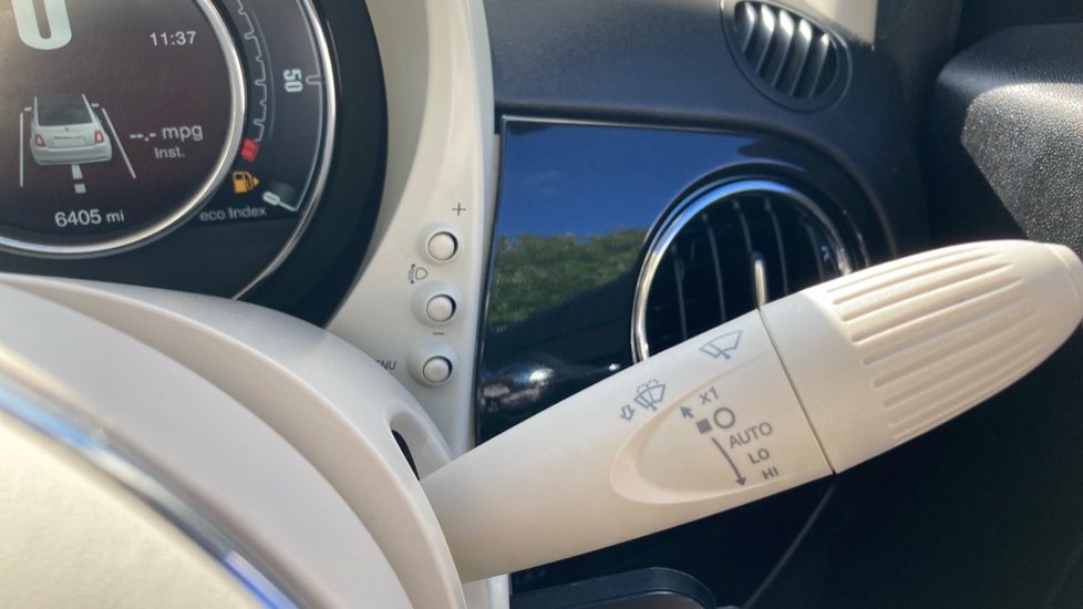 Fiat 500 1.0 Mild Hybrid 2dr Petrol Convertible - Image 23