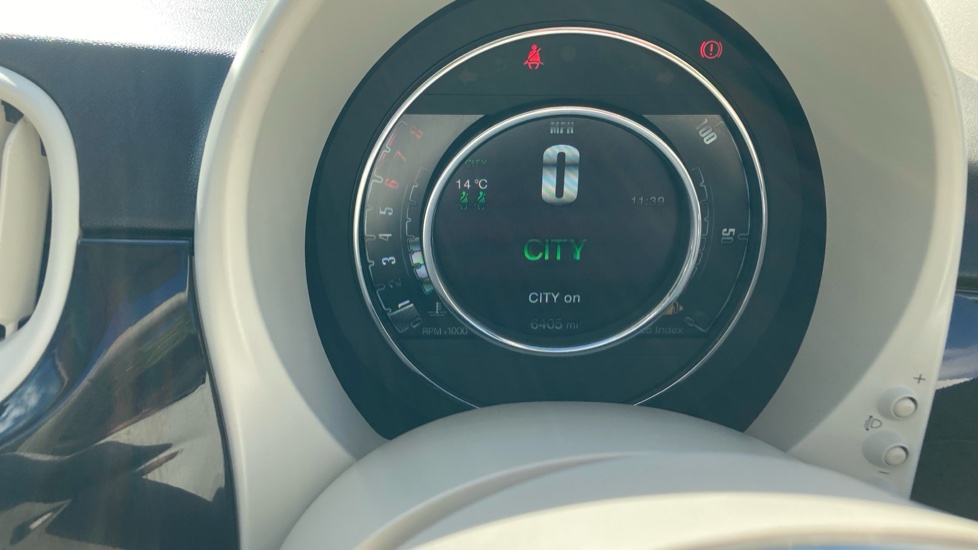 Fiat 500 1.0 Mild Hybrid 2dr Petrol Convertible - Image 31