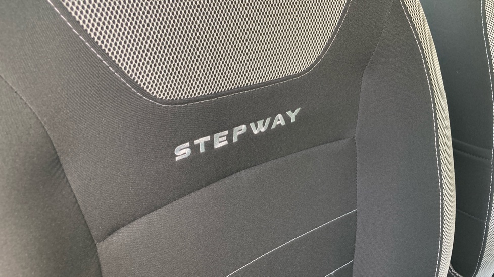 Dacia Sandero Stepway 0.9 TCe Comfort 5dr Petrol Hatchback - Image 34